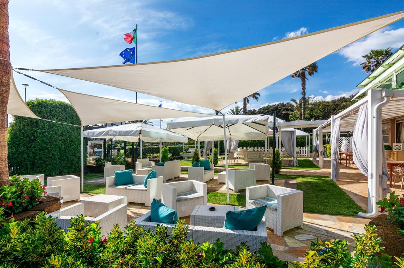 Hotel Siesta Lido di Camaiore Exterior photo